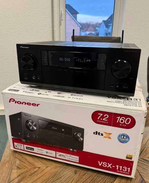 Vand amplificator Sansui AU-D22 si un Pioneer VSX-1131 ca nou