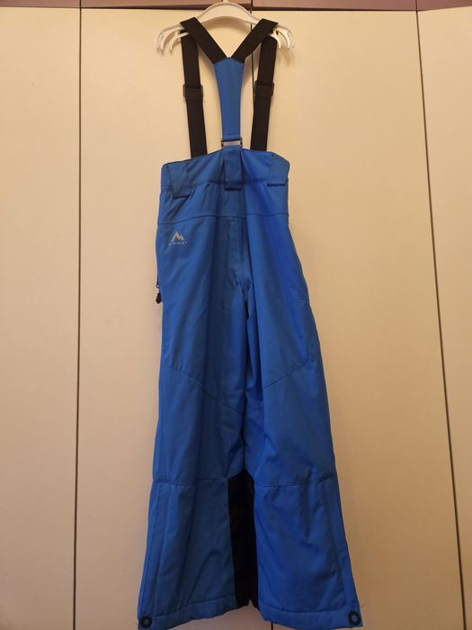 Costum ski nr 128