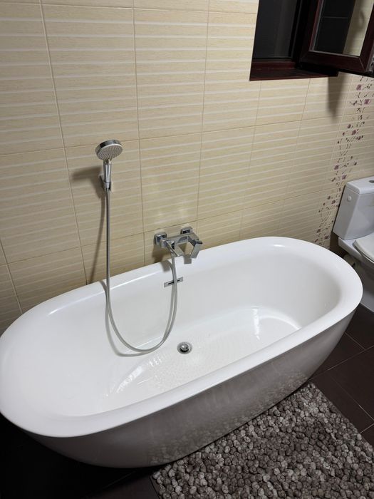 Vând Cada Freestanding avala 7123 acril ,170*75 cm cu baterie .