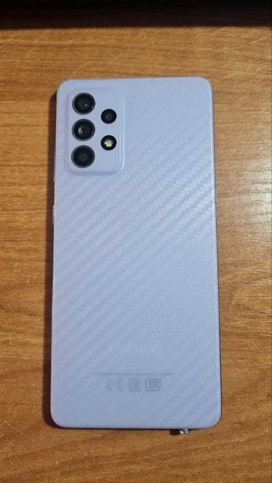 Продам телефон Самсунг А52 , 8/256