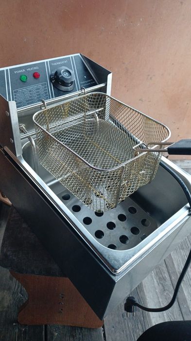 Срочно продам телевизор