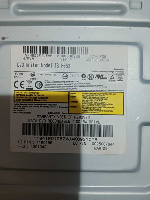 Piese pentru unitate PC vand /schimb.