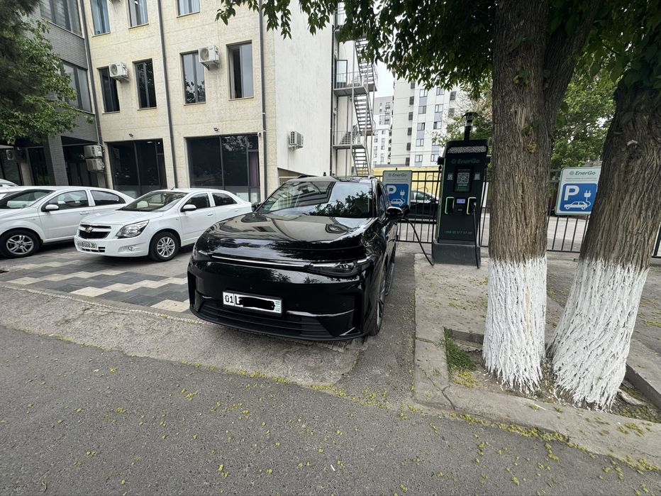 Leapmotor c16 2 поз (2 доп опции)