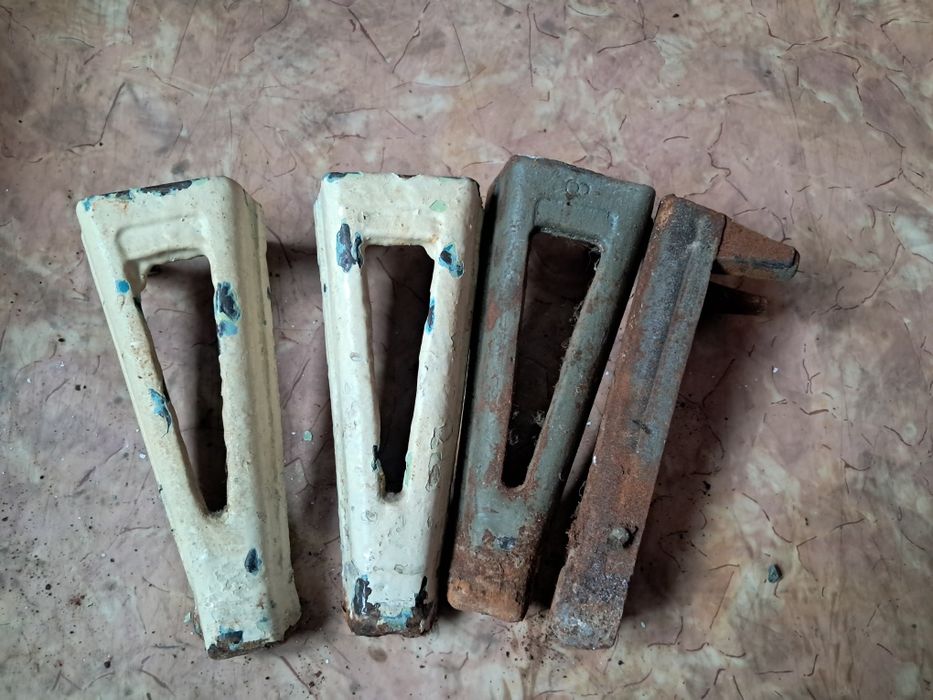 Продам чугунную ванную