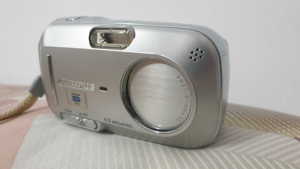 Olympus Camedia Digital C-470 Zoom