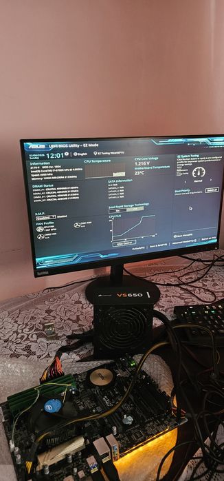 Sursa Corsair NEW VS Series VS650 la 150 ron