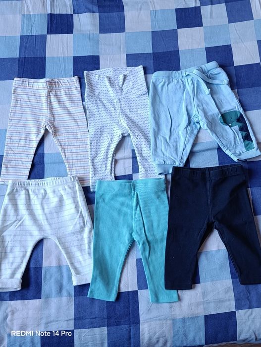 Продавам Бебешки Дрешки