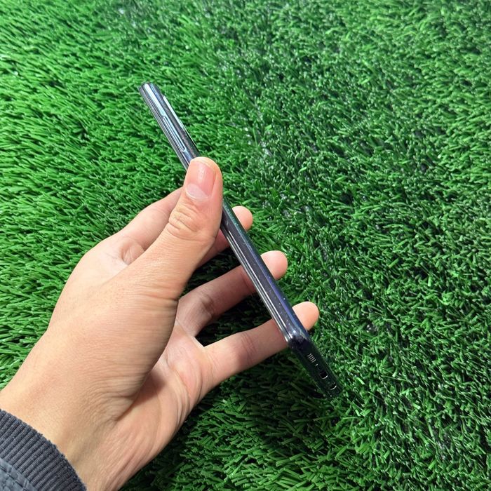 Samsung A51 sotiladi dastavka bor