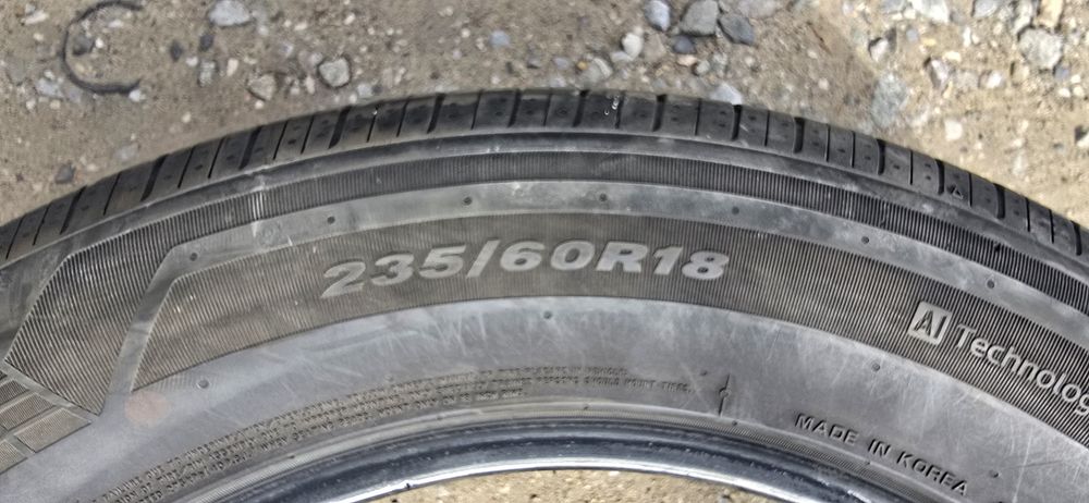 2 шины 235/60/18