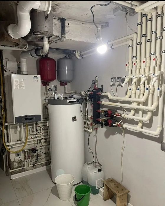 Слесарь сантехник услуги