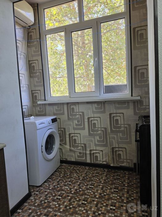 Продаётся Чиланзар 8 квартал 1/3/4