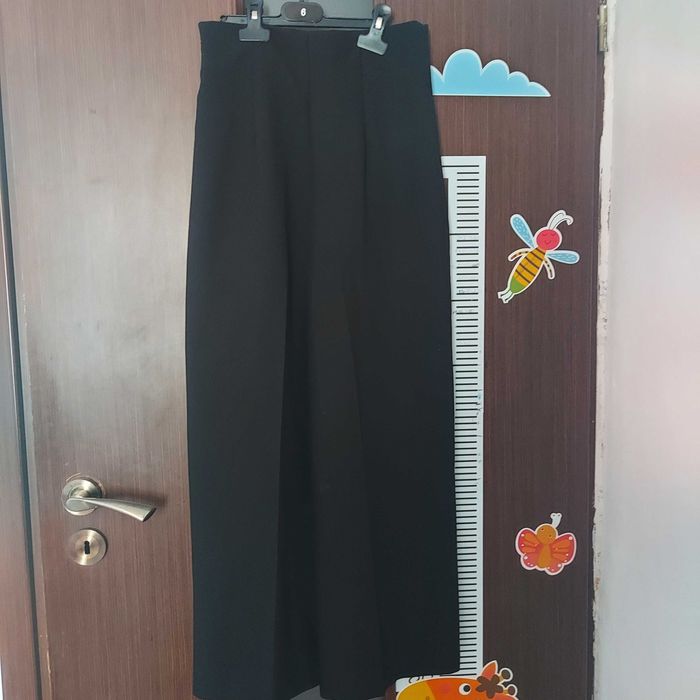 Pantaloni culotte Zara