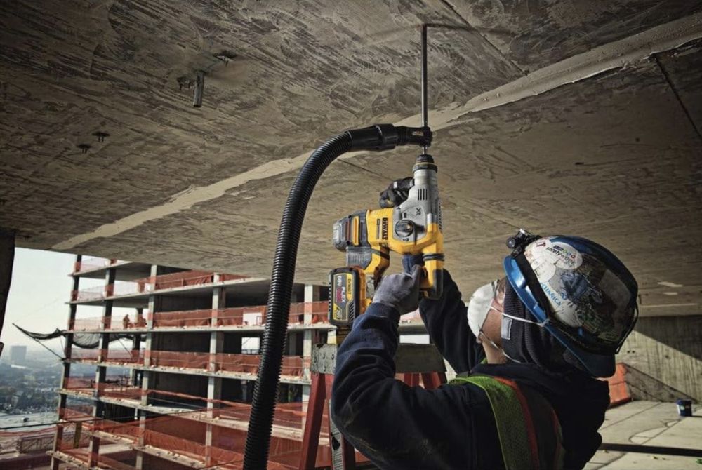 DEWALT DCH293 20V Max XR Перфоратор