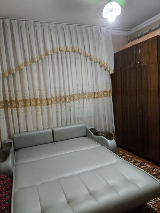 4 xonali uy sotiladi