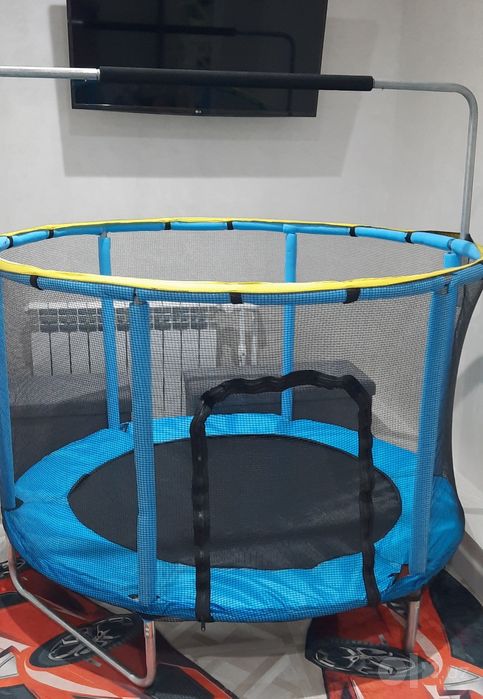 Продаю Батут для детей