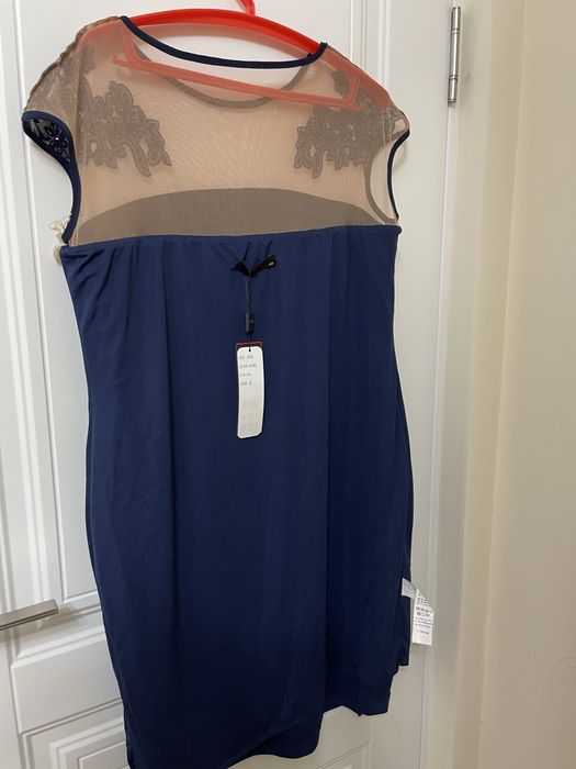 Кешкі/коктейль көйлек сатылады