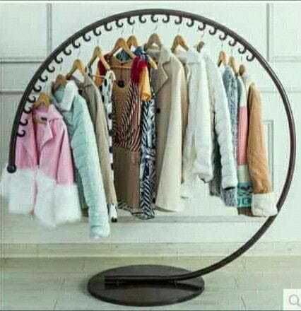 suport/stender metalic de haine cu umerase confectii metalice de top