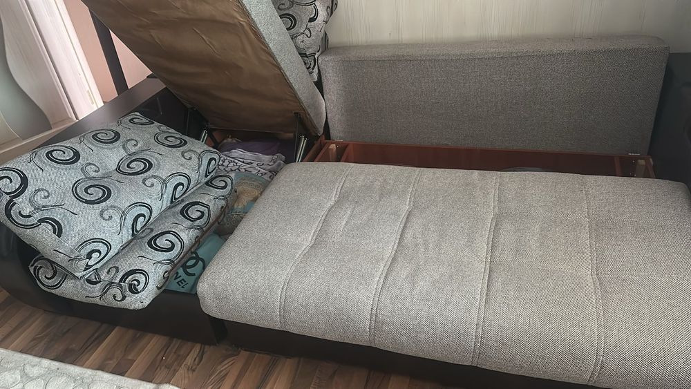 Диван угловой раздвижной