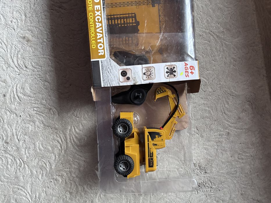 Багер с дистанционно