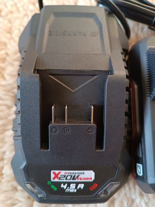 ПРОМОЦИЯ-20V - 4 Ah / Батерия и зарядно Parkside/Парксайд