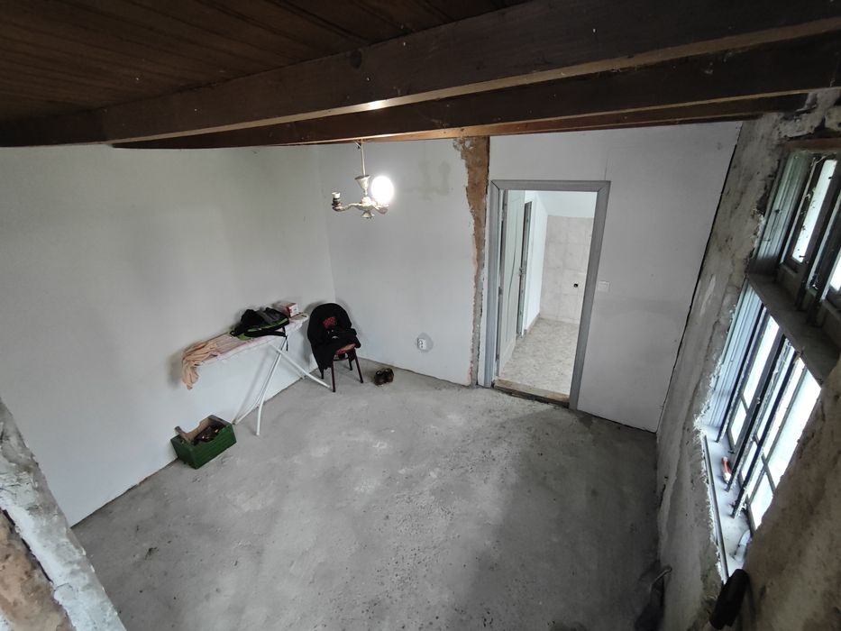 Casa cu teren loc. Baltareti  (Clondiru / Buzău)