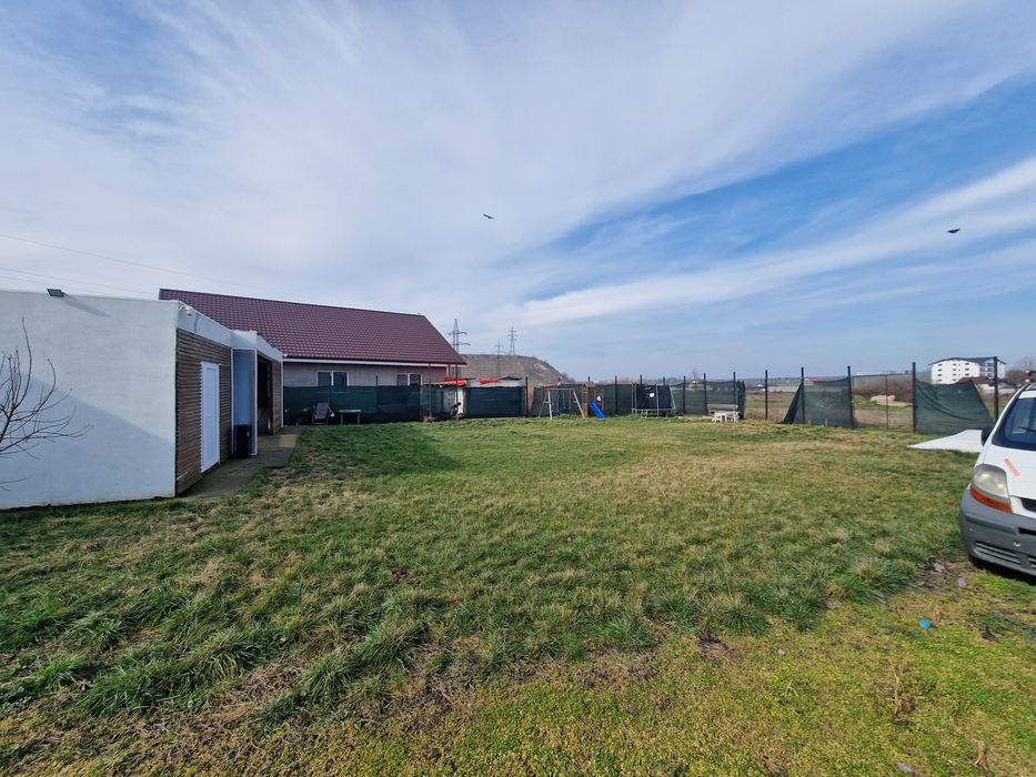 Vând Teren Intravilan