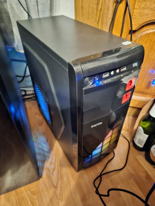 Vând Pc gaming DDR4 16 gb ram placa video 6 gb Gtx super