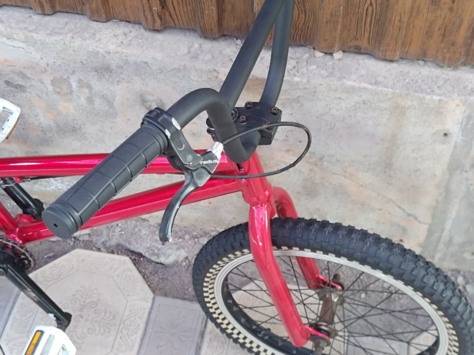 Продам трюковой велосипед BMX
