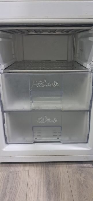 Продам холодильник не в рабочем состоянии