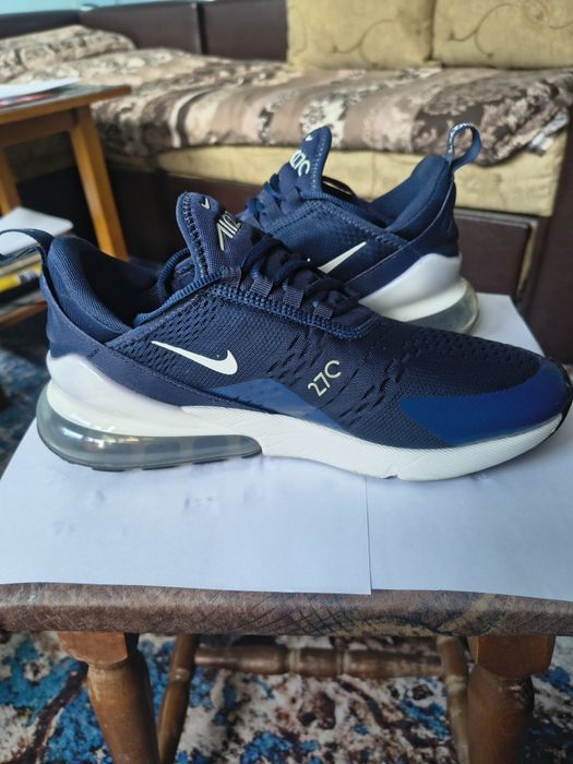 Nike Air 270,n42.5,без забележки.