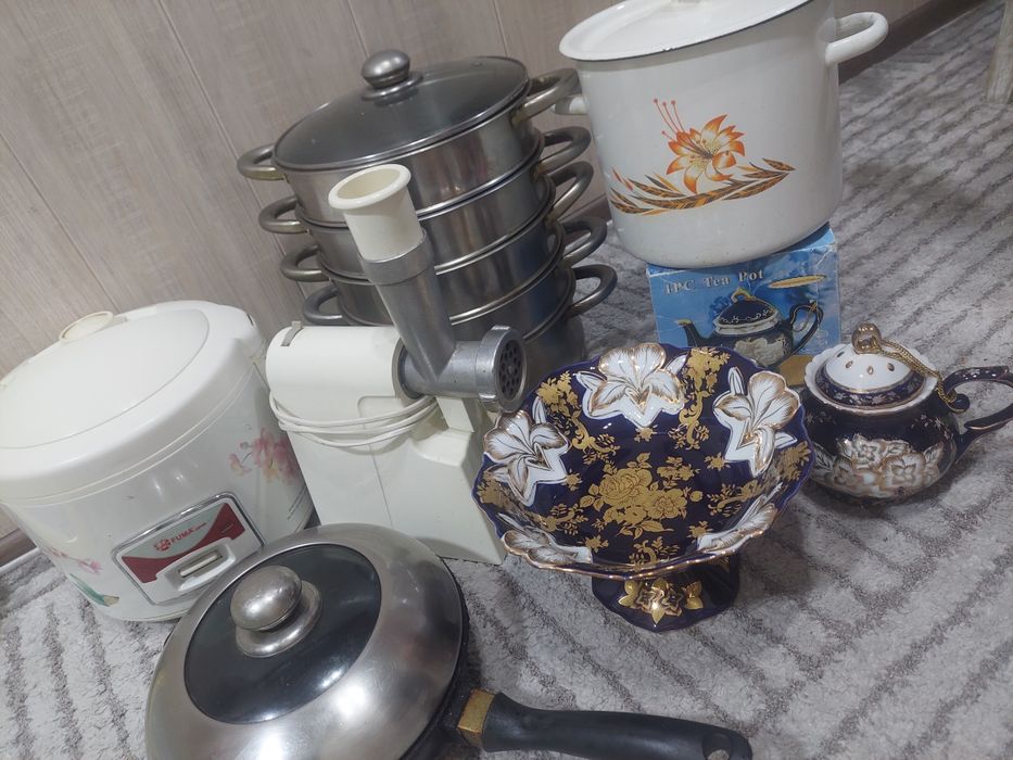 Срочно продаётся посуди и