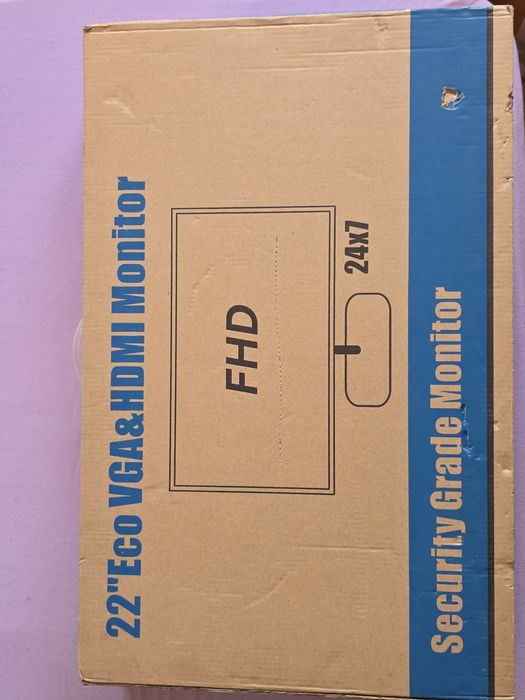 Vând cameră supraveghere UNV 5MP + Monitor 22" FHD – NOI, sigilate