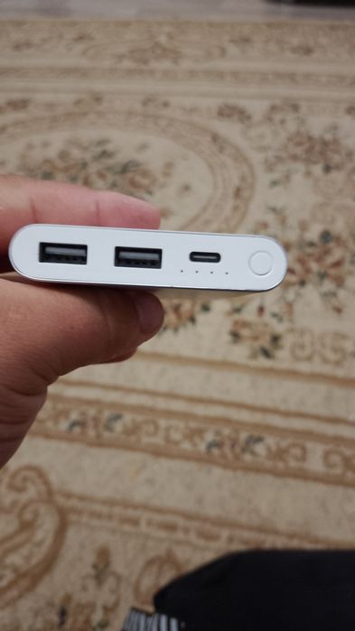 Продам повербан xiaomi
