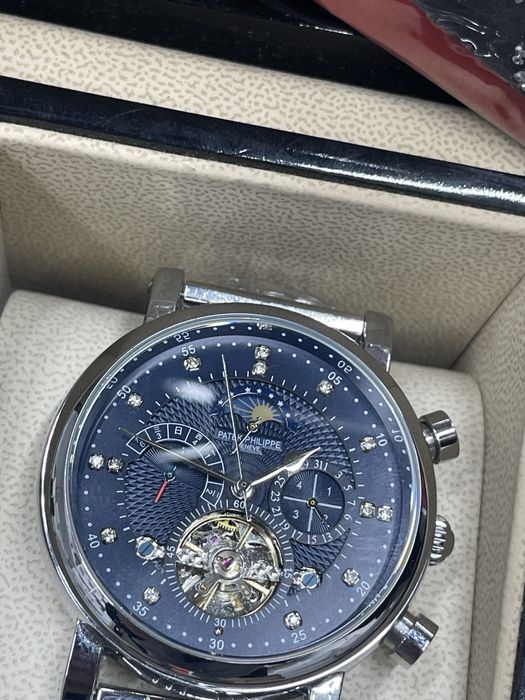 Продаётся часы !