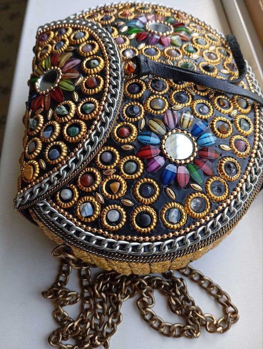 Продается сумка ручной работы.