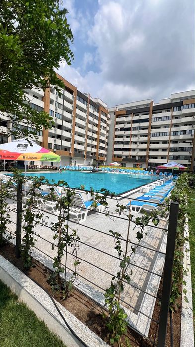 Studio de inchiriat in 81 Residence (Biruintei 81), Piscina si parc in complex, 10 minute de Metrou Berceni,disponibil loc de parcare subteran si boxa