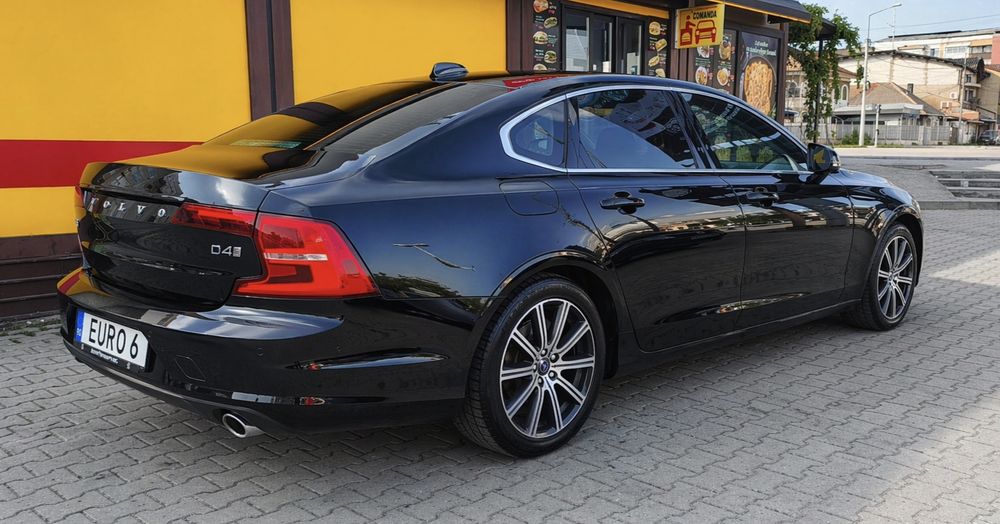 Volvo S90 2.0 D4 190 cp AWD..Impecabil..Recent Adusă