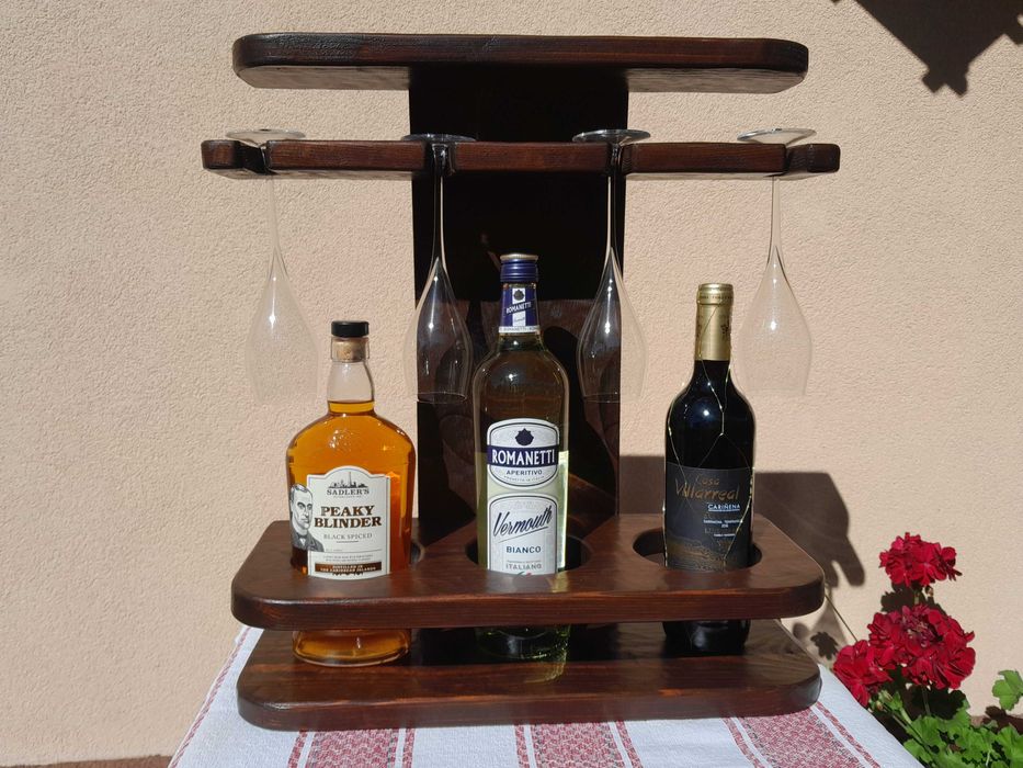 Vand suport pentru sticle de vin
