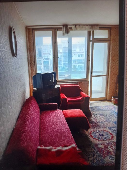 Двустаен апартамент 66кв.м в Ямбол -център