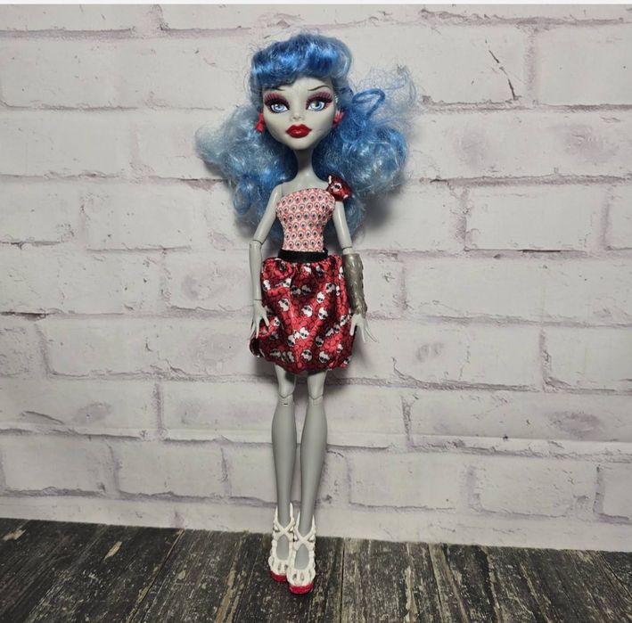 Гулия Monster high
