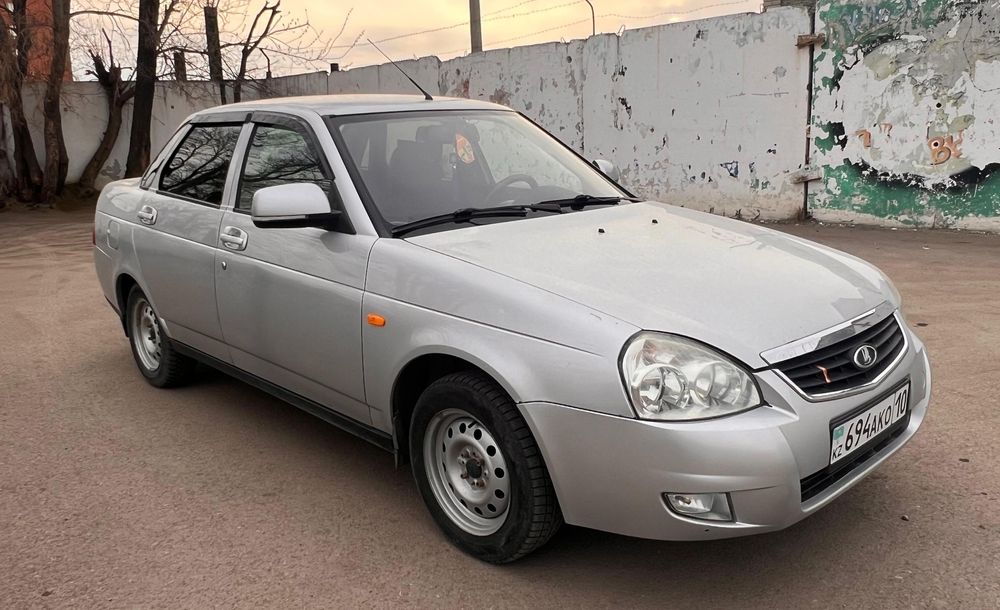 Лада приора год 2013