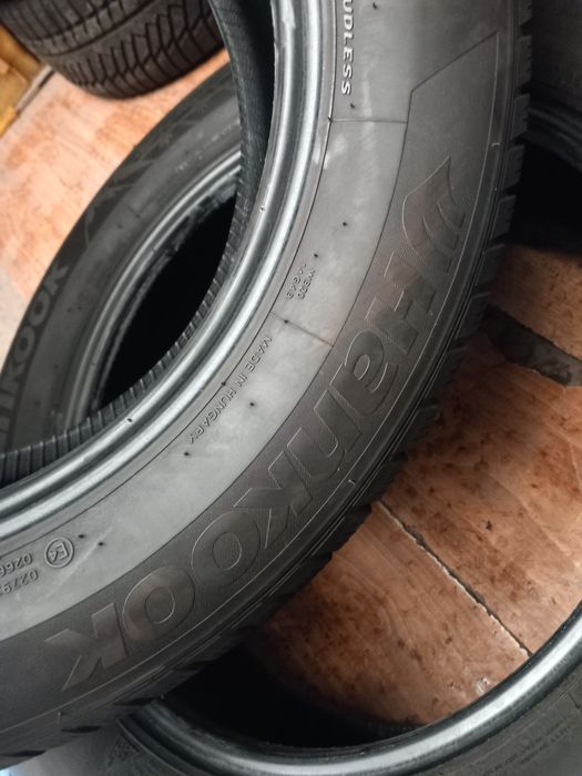 Anvelope de iarna 225 60 17