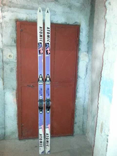 Ски с апарати SOLOMON