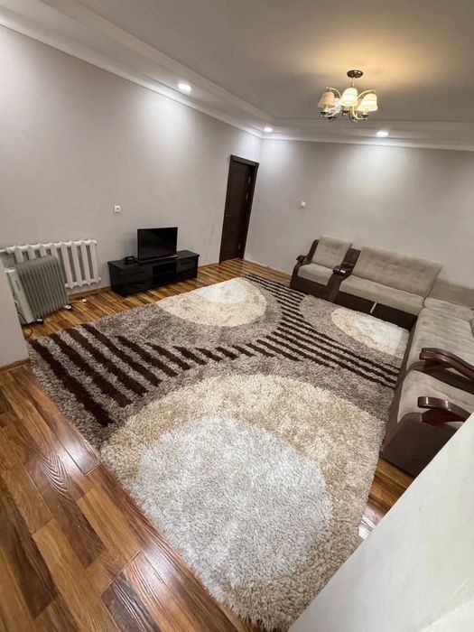 Сдается 2 ком Юнусабад 8. ТЦ Юнусабад Gallery. Семейным или Студентам
