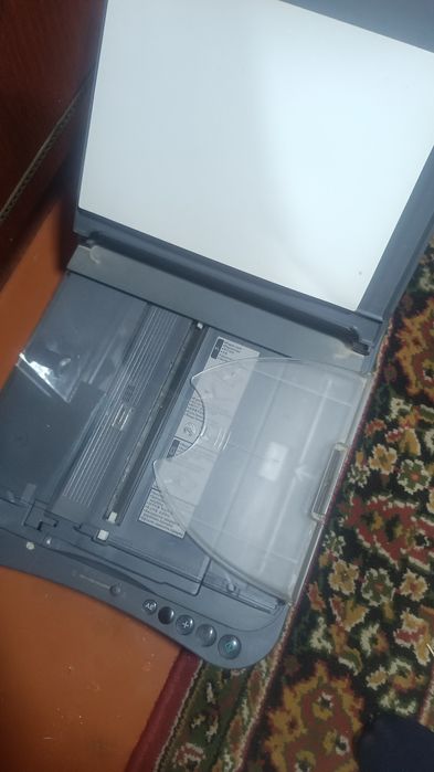 Продам Canon сканер на запчасти