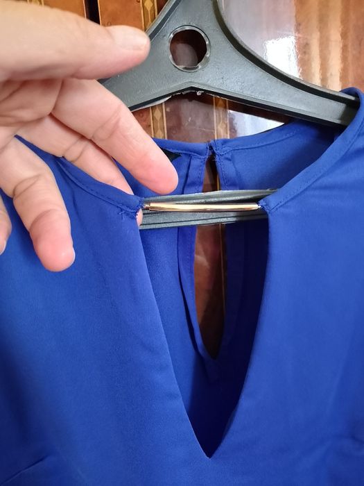 Продам блузку новую