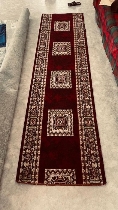 Продается ковры одинакого типа