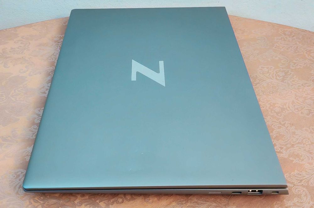 ZBook Studio 16/Intel Core i7-12700H/RTX A1000/16GB RAM/512 SSD/16 IPS