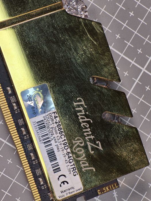 G.SKILL Trident Z Royal Gold 32GB DDR4 2666MHz CL19 RGB – Intel / AMD