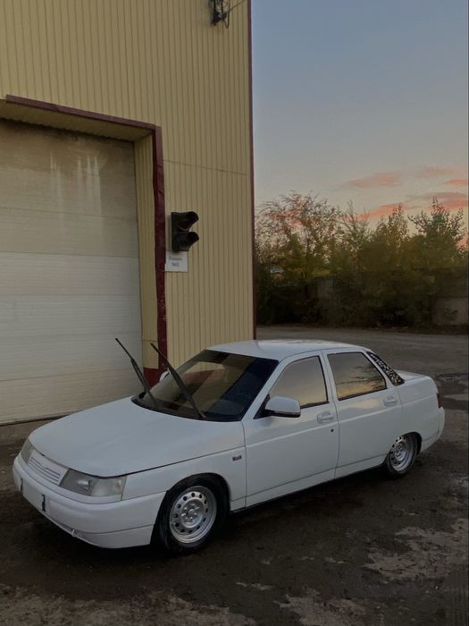 Lada ВАЗ 2 1 1 0